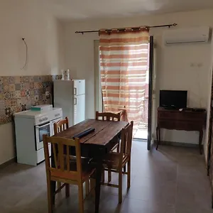 https://toti-rosina-house.sicilyhotelsitaly.net
